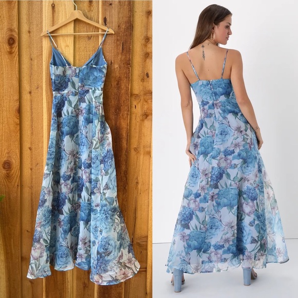 Blue and Violet Floral Organza Keyhole A-Line Maxi Dress 🌿 - Picture 2 of 10